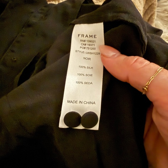 Frame 100% silk $275 Black Satin Button-Up Blouse - Picture 3 of 6